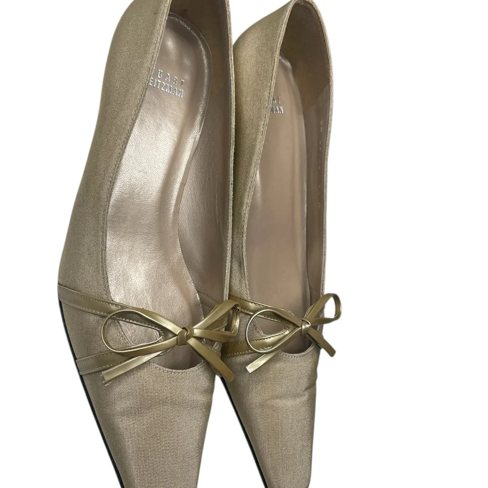 Stuart Weitzman beige Gold shimmer kitten Heels pointed toe pump